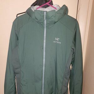 Arcteryx Atom LT